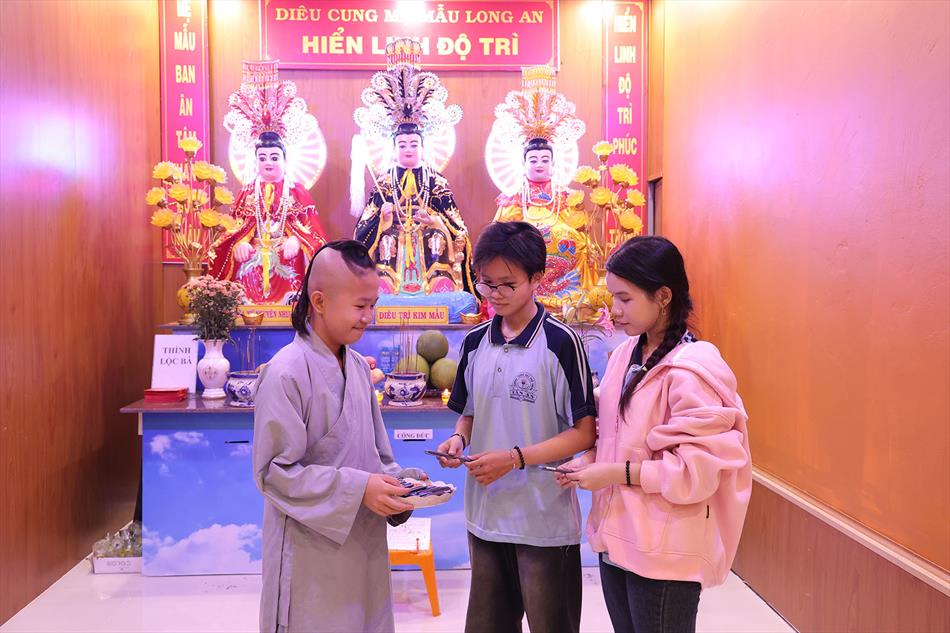 CẦU NGUYỄN MÙA THI CẦU NGUYỄN MÙA THI