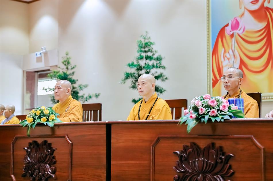 1 NGHE ĐỨC PHÁP CHỦ THUYẾT PHÁP 1 NGHE ĐỨC PHÁP CHỦ THUYẾT PHÁP