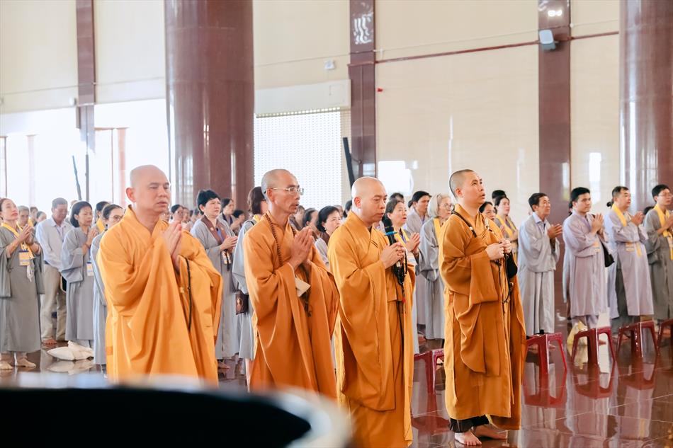 2 TỤNG KINH 2 TỤNG KINH
