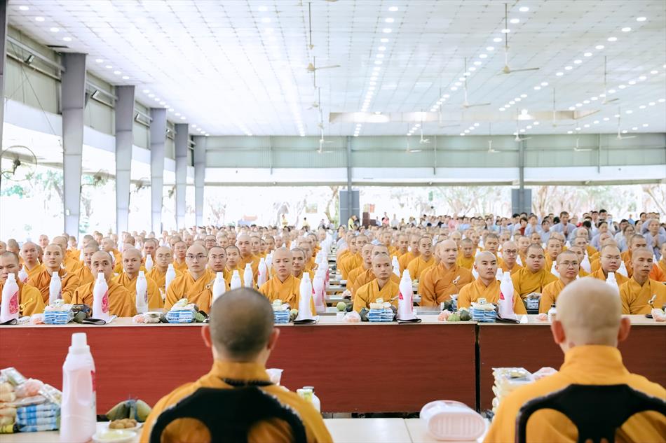 3 THỌ TRAI 3 THỌ TRAI