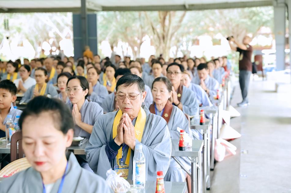 3 THỌ TRAI 3 THỌ TRAI