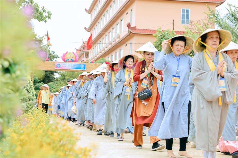 4 THIỀN HÀNH - KINH HÀNH 4 THIỀN HÀNH - KINH HÀNH