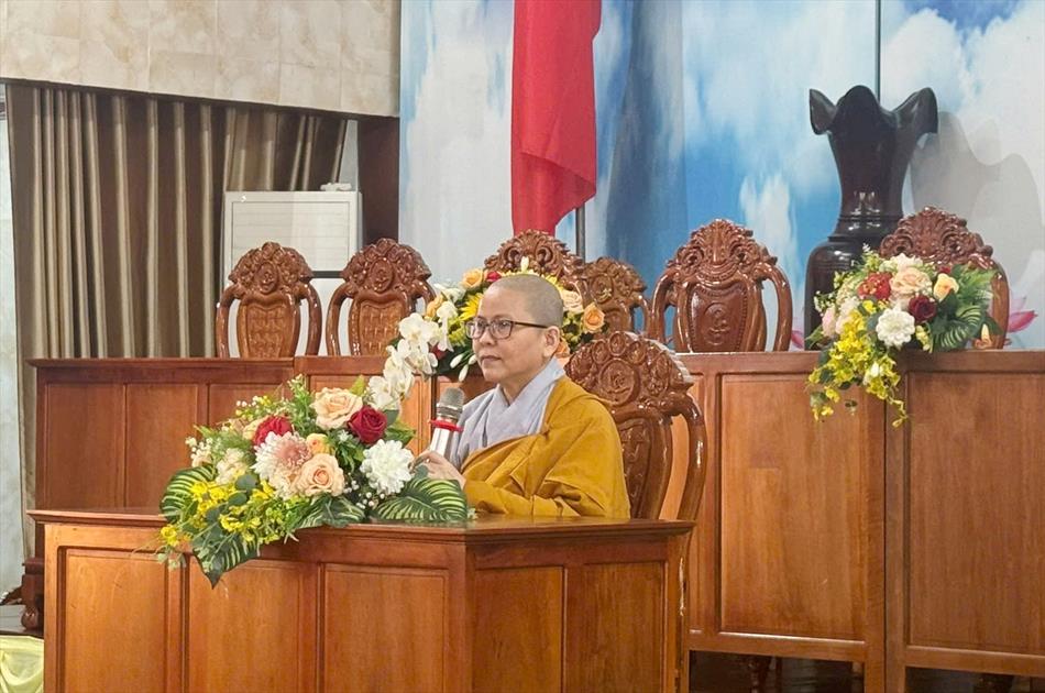 2 ĐẠO TRÀNG NGHE THUYẾT PHÁP 2 ĐẠO TRÀNG NGHE THUYẾT PHÁP