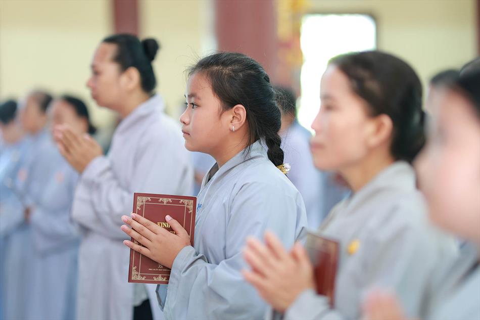 3 TRANG NGHIÊM THỜI KHOÁ 3 TRANG NGHIÊM THỜI KHOÁ