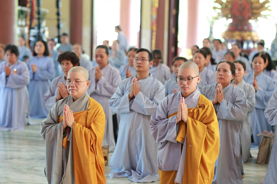 3 TRANG NGHIÊM THỜI KHOÁ 3 TRANG NGHIÊM THỜI KHOÁ