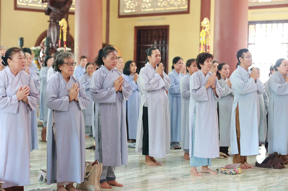 3 TRANG NGHIÊM THỜI KHOÁ 3 TRANG NGHIÊM THỜI KHOÁ
