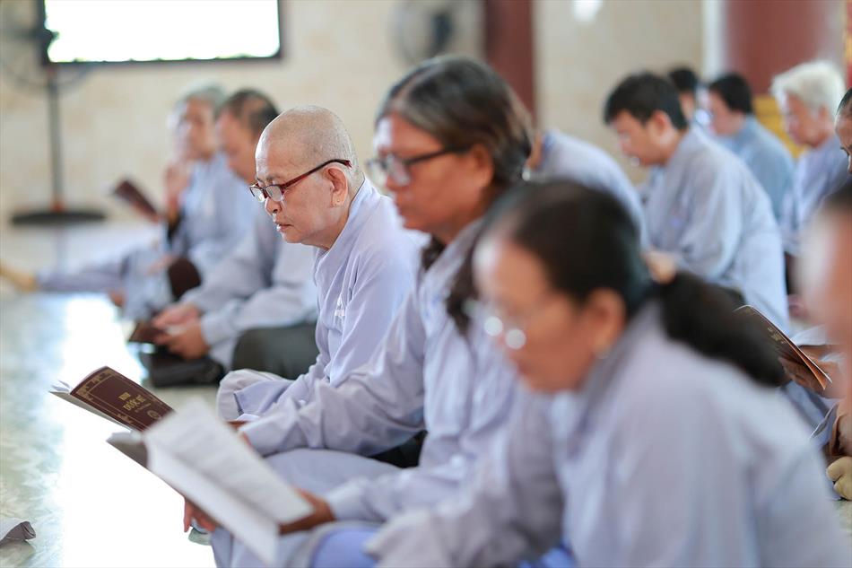 3 TRANG NGHIÊM THỜI KHOÁ 3 TRANG NGHIÊM THỜI KHOÁ