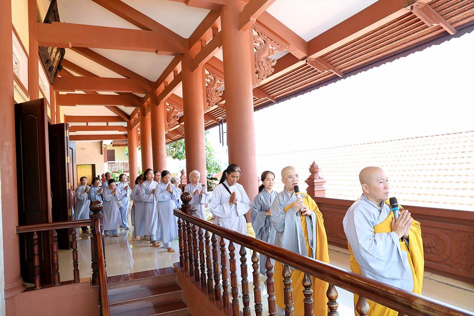 4 KINH HÀNH NIỆM PHẬT 4 KINH HÀNH NIỆM PHẬT