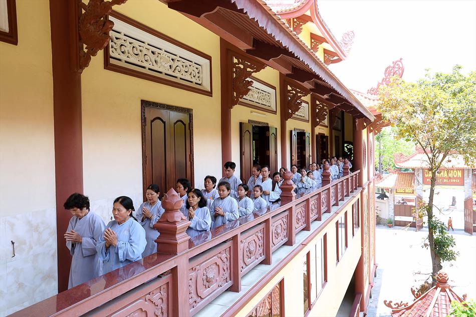 4 KINH HÀNH NIỆM PHẬT 4 KINH HÀNH NIỆM PHẬT