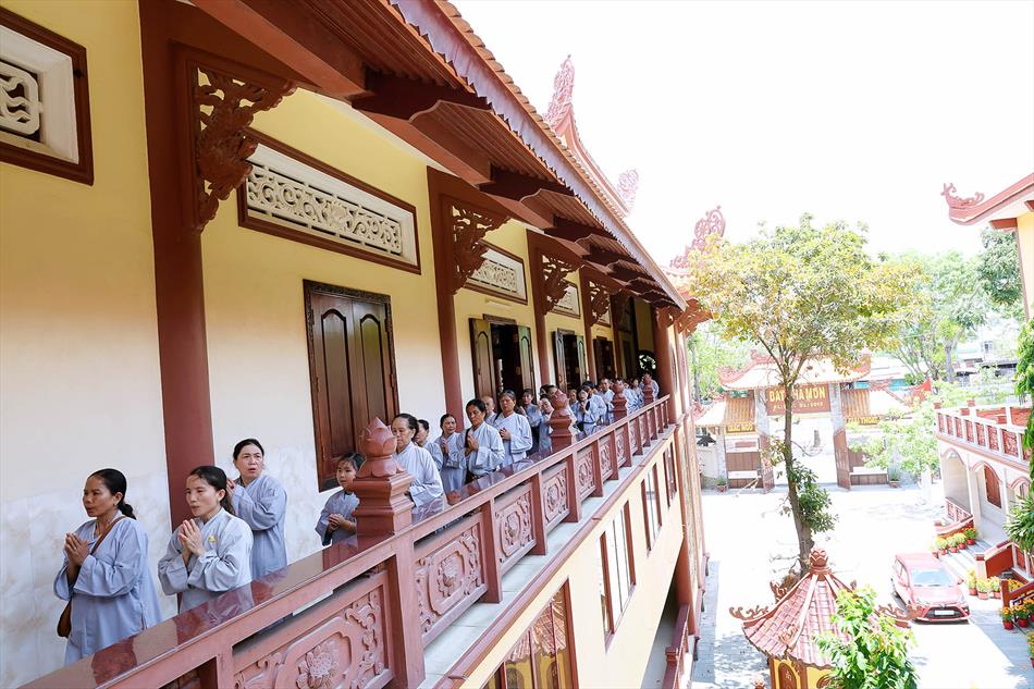 4 KINH HÀNH NIỆM PHẬT 4 KINH HÀNH NIỆM PHẬT