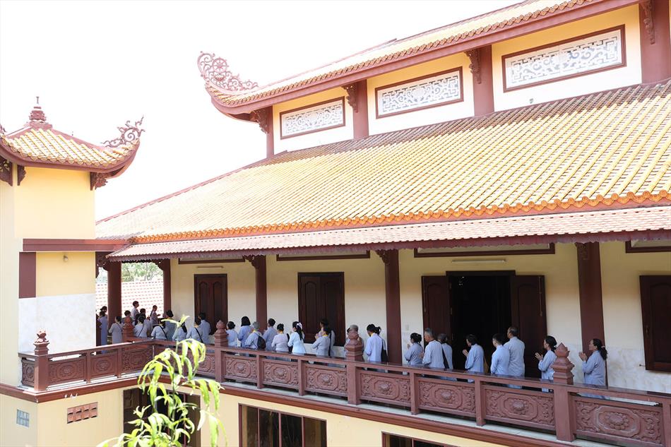 4 KINH HÀNH NIỆM PHẬT 4 KINH HÀNH NIỆM PHẬT