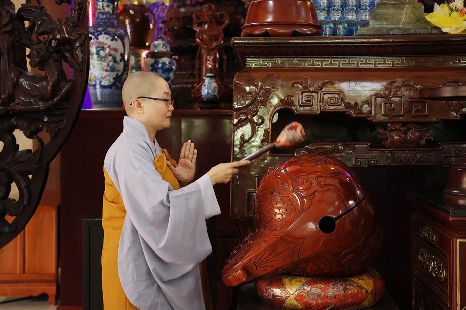 4 KINH HÀNH NIỆM PHẬT 4 KINH HÀNH NIỆM PHẬT
