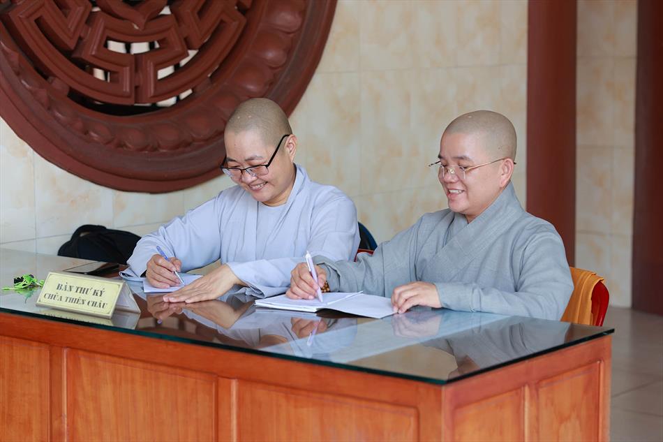 4 KINH HÀNH NIỆM PHẬT 4 KINH HÀNH NIỆM PHẬT