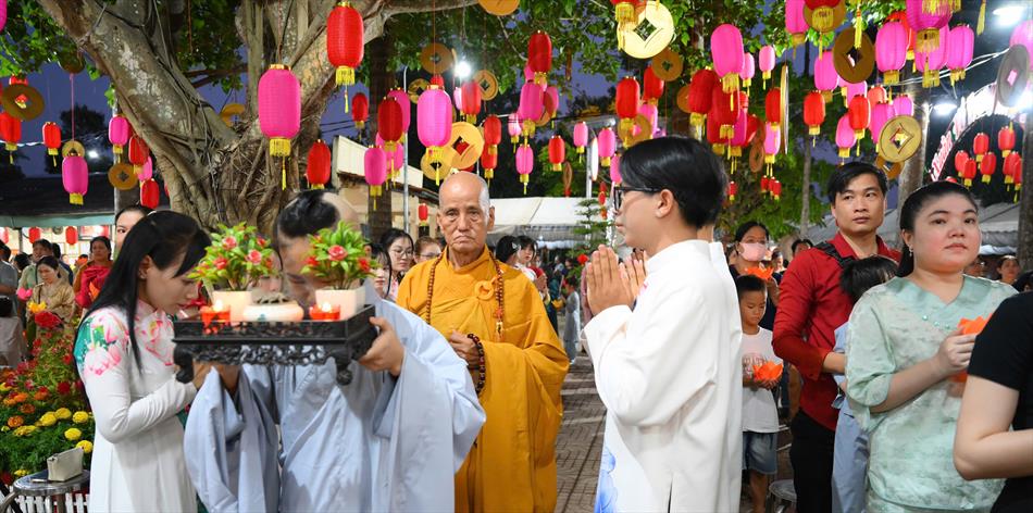 1 PHẦN NGHI THỨC HOA ĐĂNG