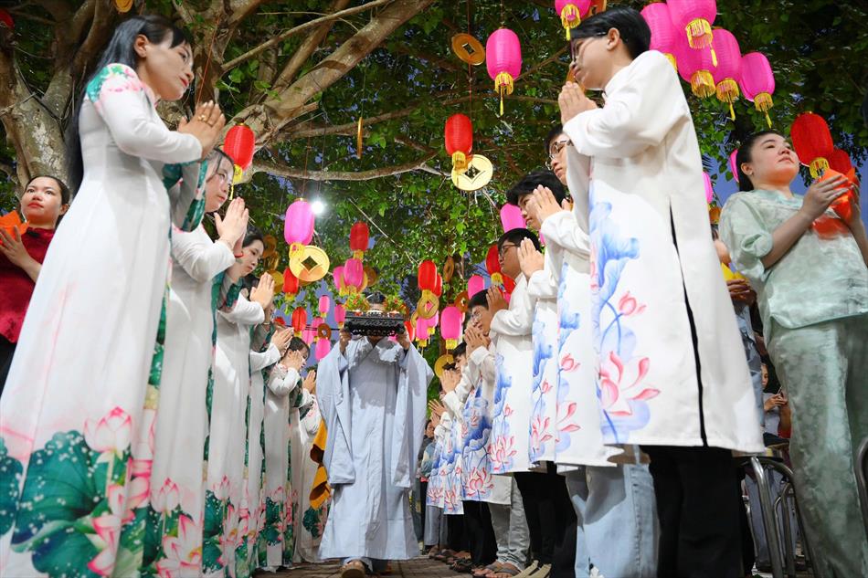 1 PHẦN NGHI THỨC HOA ĐĂNG