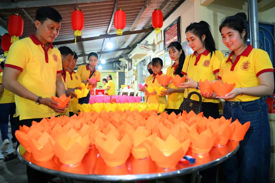 1 PHẦN NGHI THỨC HOA ĐĂNG