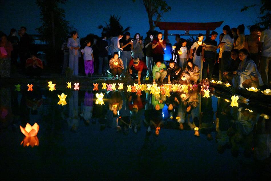 2 PHẦN THẢ HOA ĐĂNG