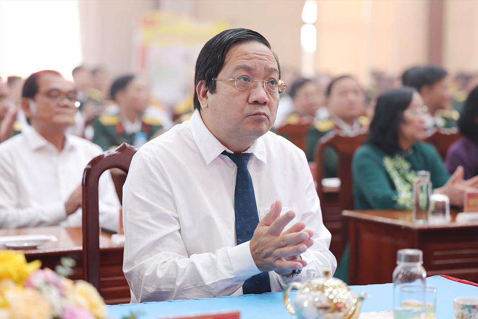 1 HÌNH ẢNH TRANG TRỌNG TRONG BUỔI LỄ 1 HÌNH ẢNH TRANG TRỌNG TRONG BUỔI LỄ