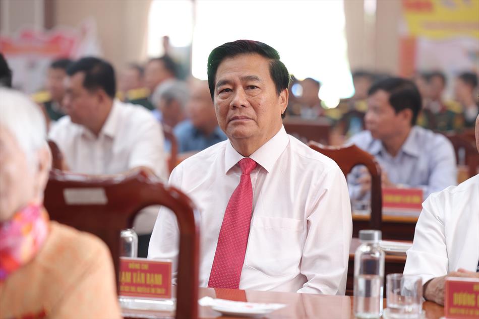1 HÌNH ẢNH TRANG TRỌNG TRONG BUỔI LỄ 1 HÌNH ẢNH TRANG TRỌNG TRONG BUỔI LỄ