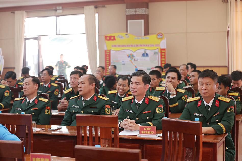 1 HÌNH ẢNH TRANG TRỌNG TRONG BUỔI LỄ 1 HÌNH ẢNH TRANG TRỌNG TRONG BUỔI LỄ