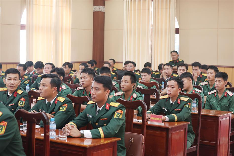 1 HÌNH ẢNH TRANG TRỌNG TRONG BUỔI LỄ 1 HÌNH ẢNH TRANG TRỌNG TRONG BUỔI LỄ