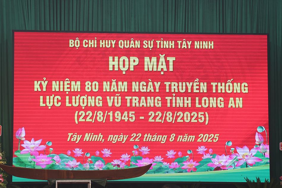 1 HÌNH ẢNH TRANG TRỌNG TRONG BUỔI LỄ 1 HÌNH ẢNH TRANG TRỌNG TRONG BUỔI LỄ