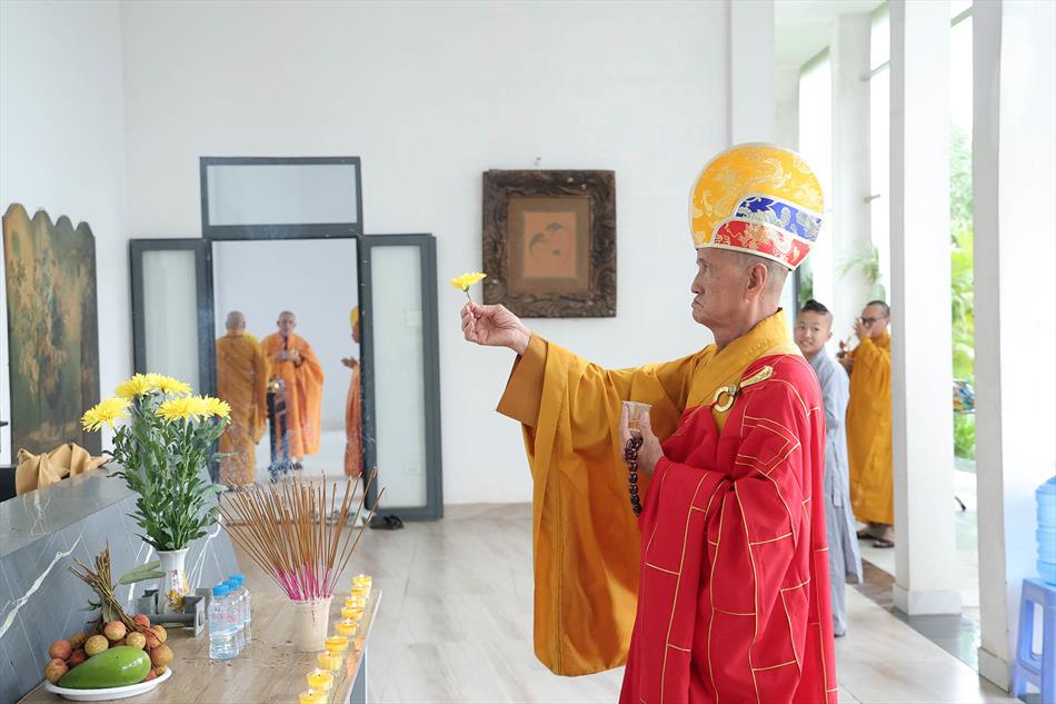2 SÁI TỊNH 2 SÁI TỊNH