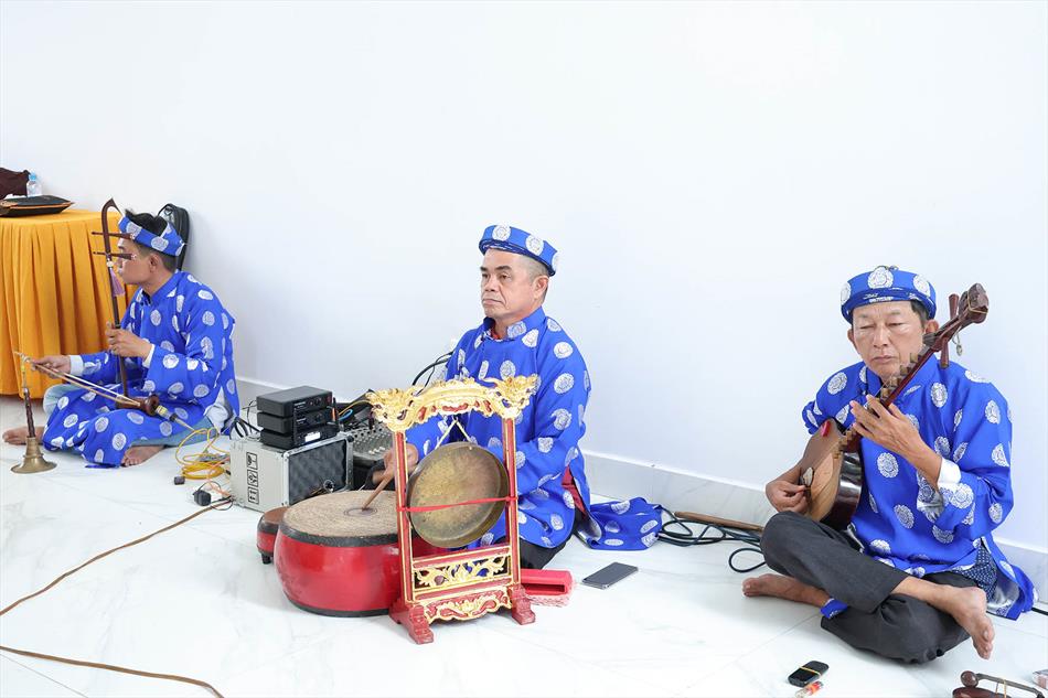 1 KHOÁ LỄ TỤNG KINH DI ĐÀ 1 KHOÁ LỄ TỤNG KINH DI ĐÀ
