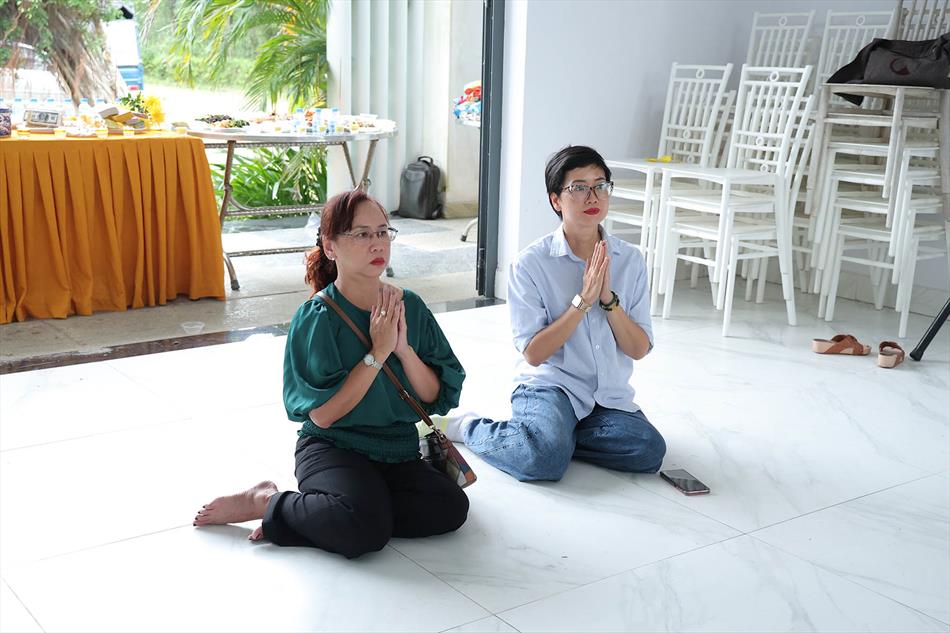 1 KHOÁ LỄ TỤNG KINH DI ĐÀ 1 KHOÁ LỄ TỤNG KINH DI ĐÀ