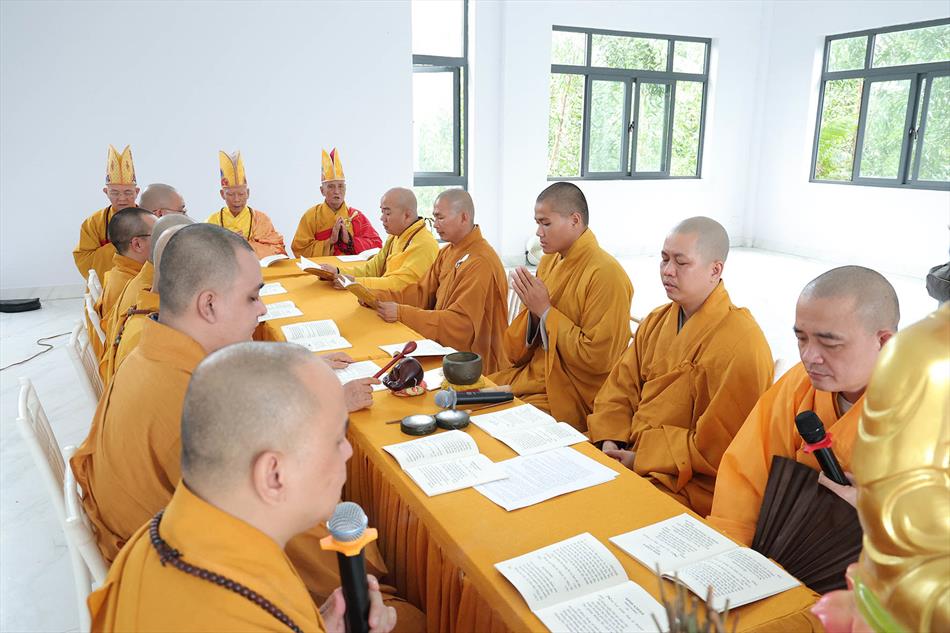 1 KHOÁ LỄ TỤNG KINH DI ĐÀ 1 KHOÁ LỄ TỤNG KINH DI ĐÀ