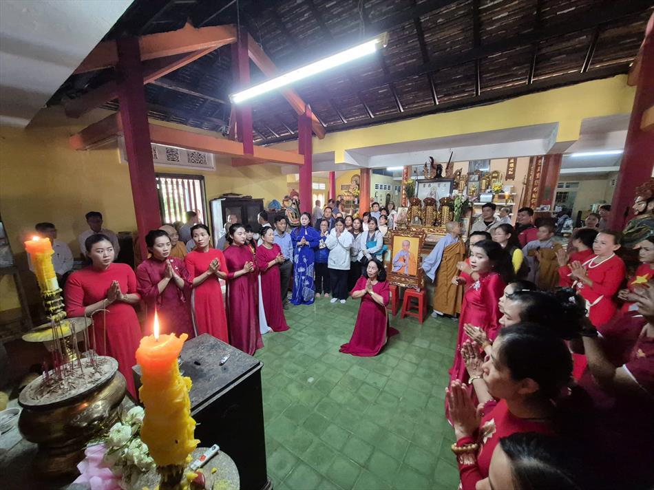 1 LỄ CUNG RƯỚC TẠI CHÙA PHƯỚC LÂM - TỔ ĐÌNH VĨNH XUÂN 1 LỄ CUNG RƯỚC TẠI CHÙA PHƯỚC LÂM - TỔ ĐÌNH VĨNH XUÂN
