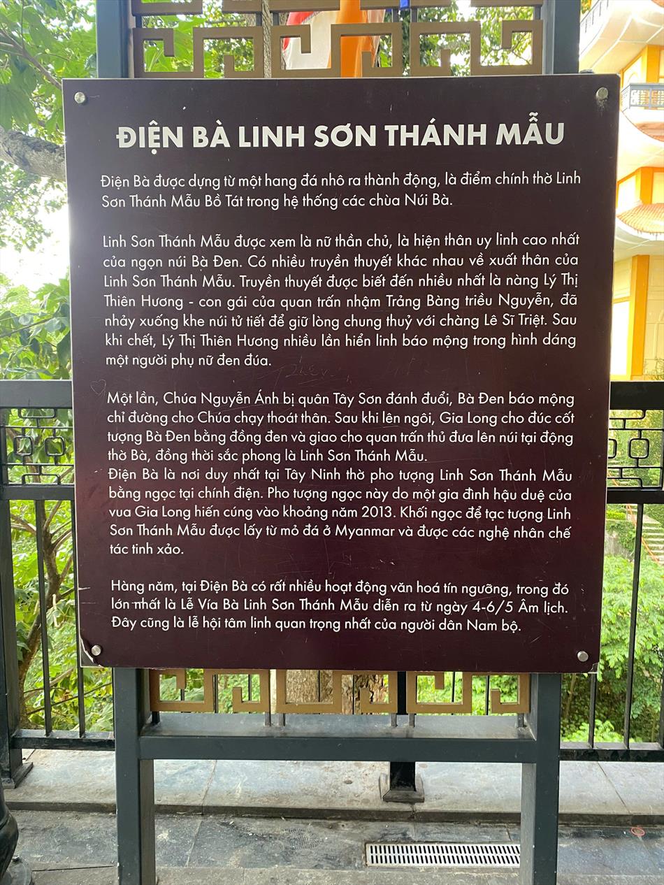 3 TRANG NGHIÊM LỄ AN VỊ TẠI ĐIỆN BÀ 3 TRANG NGHIÊM LỄ AN VỊ TẠI ĐIỆN BÀ