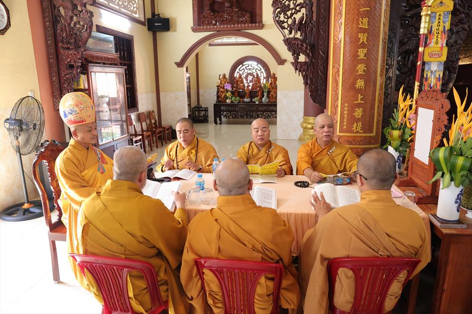 2 ĐÀN TRÀNG TRANG NGHIÊM THANH TỊNH 2 ĐÀN TRÀNG TRANG NGHIÊM THANH TỊNH