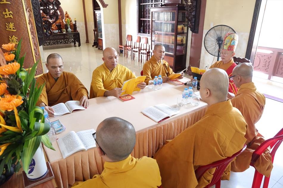 2 ĐÀN TRÀNG TRANG NGHIÊM THANH TỊNH 2 ĐÀN TRÀNG TRANG NGHIÊM THANH TỊNH