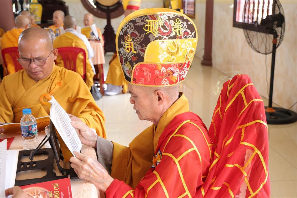 2 ĐÀN TRÀNG TRANG NGHIÊM THANH TỊNH 2 ĐÀN TRÀNG TRANG NGHIÊM THANH TỊNH