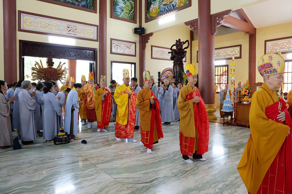 1 KHAI ĐÀN VÀO LỄ 1 KHAI ĐÀN VÀO LỄ