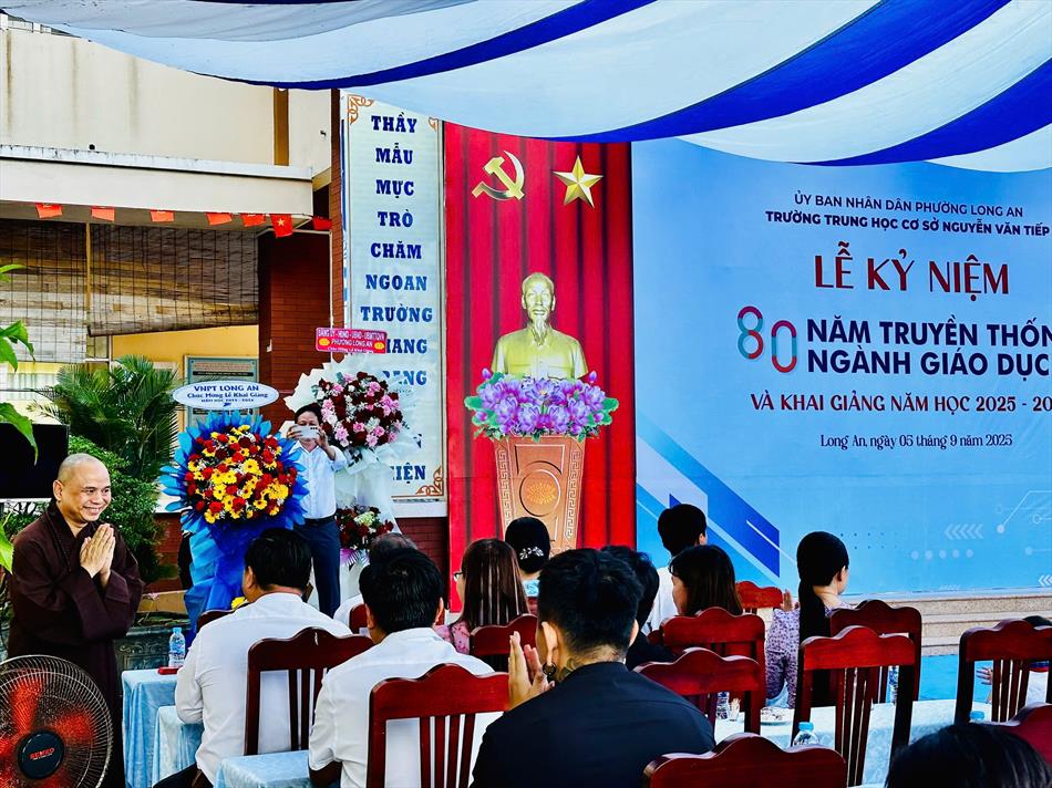 LỄ KỶ NIỆM 80 NĂM NGÀNH GIÁO DỤC – ĐỔI TÊN TRƯỜNG VÀ KHAI GIẢNG NĂM HỌC 2025-2026 LỄ KỶ NIỆM 80 NĂM NGÀNH GIÁO DỤC – ĐỔI TÊN TRƯỜNG VÀ KHAI GIẢNG NĂM HỌC 2025-2026
