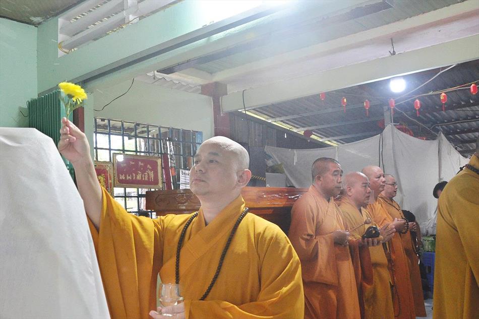 LỄ NHẬP QUAN LỄ NHẬP QUAN