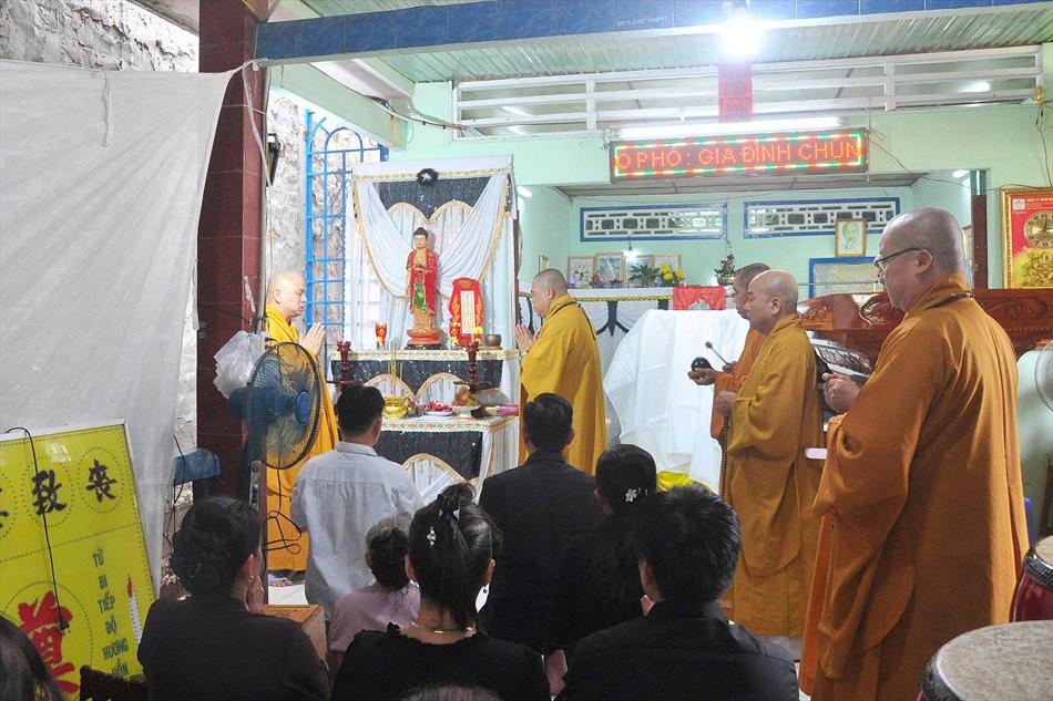 LỄ NHẬP QUAN LỄ NHẬP QUAN