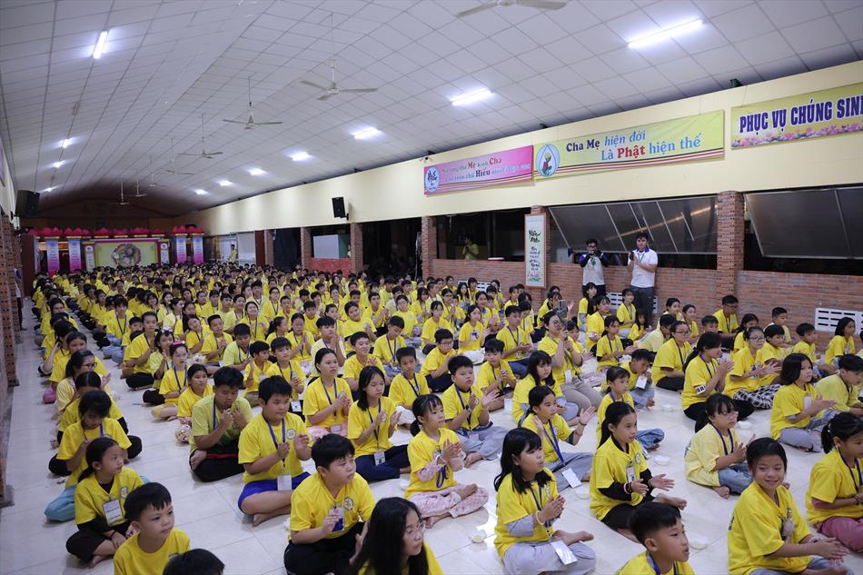 LỄ THẮP NẾN TRI ÂN LỄ THẮP NẾN TRI ÂN
