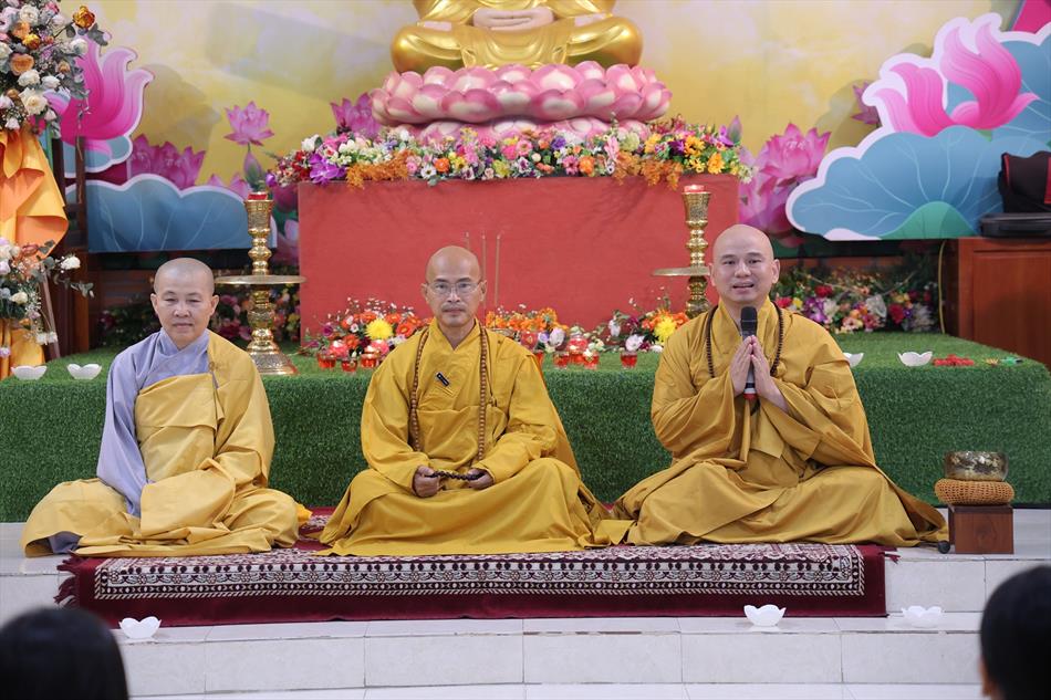 LỄ THẮP NẾN TRI ÂN LỄ THẮP NẾN TRI ÂN