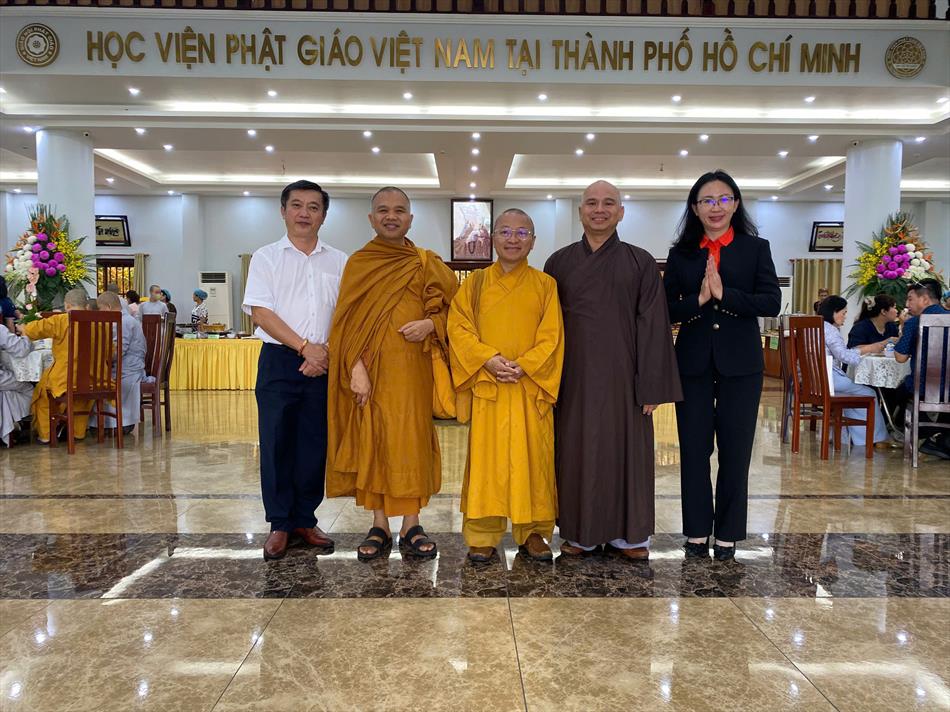 LỄ TỔNG KẾT CÔNG TÁC TỔ CHỨC ĐẠI LỄ VESAK 2025 LỄ TỔNG KẾT CÔNG TÁC TỔ CHỨC ĐẠI LỄ VESAK 2025