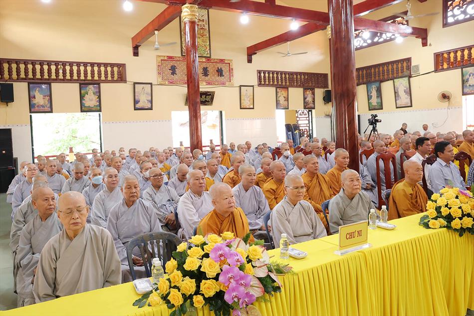Lễ tổng khai giảng khoá an cư kiết hạ của Phật giáo Long An năm 2025 Lễ tổng khai giảng khoá an cư kiết hạ của Phật giáo Long An năm 2025