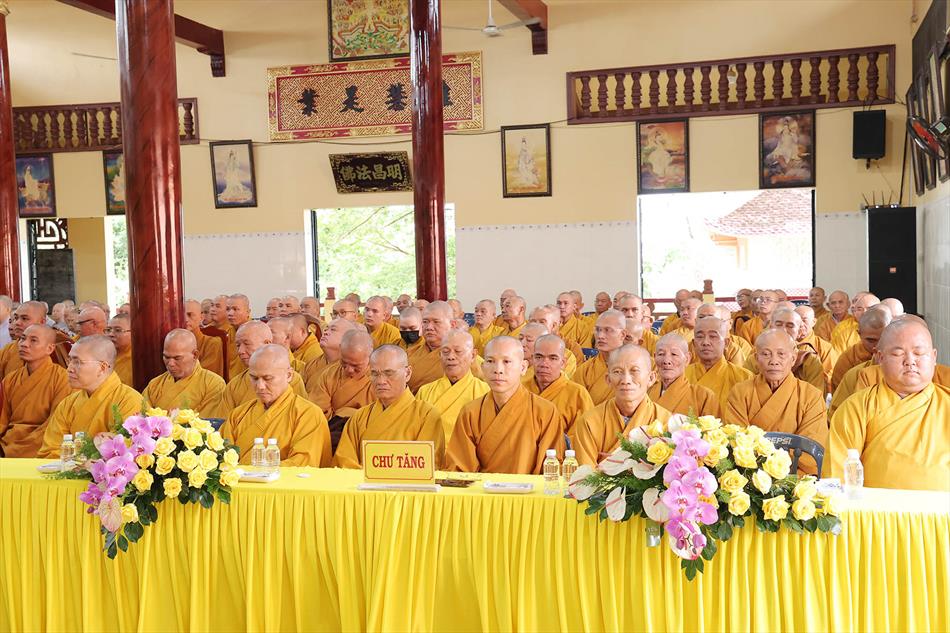 Lễ tổng khai giảng khoá an cư kiết hạ của Phật giáo Long An năm 2025 Lễ tổng khai giảng khoá an cư kiết hạ của Phật giáo Long An năm 2025