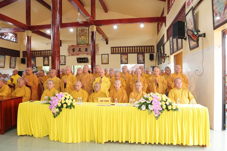 Lễ tổng khai giảng khoá an cư kiết hạ của Phật giáo Long An năm 2025 Lễ tổng khai giảng khoá an cư kiết hạ của Phật giáo Long An năm 2025