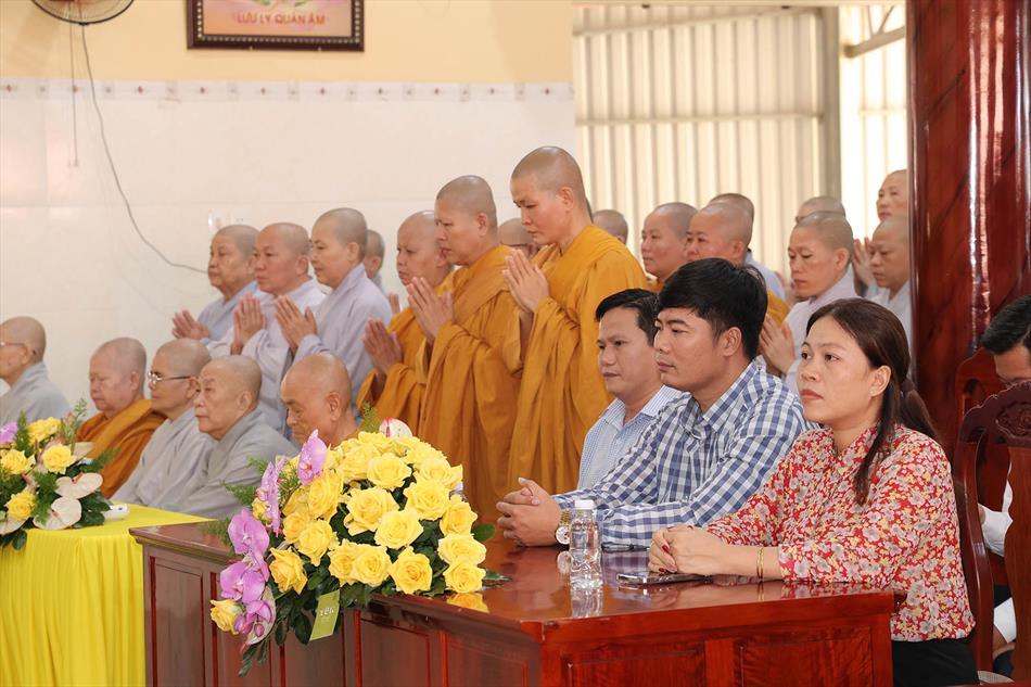 Lễ tổng khai giảng khoá an cư kiết hạ của Phật giáo Long An năm 2025 Lễ tổng khai giảng khoá an cư kiết hạ của Phật giáo Long An năm 2025