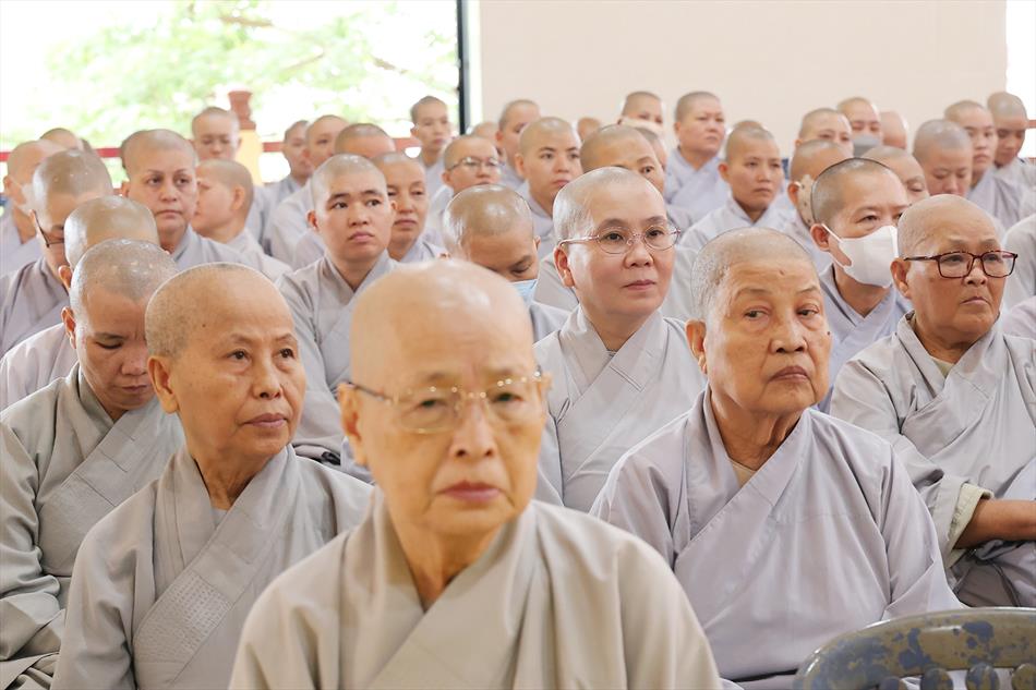 Lễ tổng khai giảng khoá an cư kiết hạ của Phật giáo Long An năm 2025 Lễ tổng khai giảng khoá an cư kiết hạ của Phật giáo Long An năm 2025