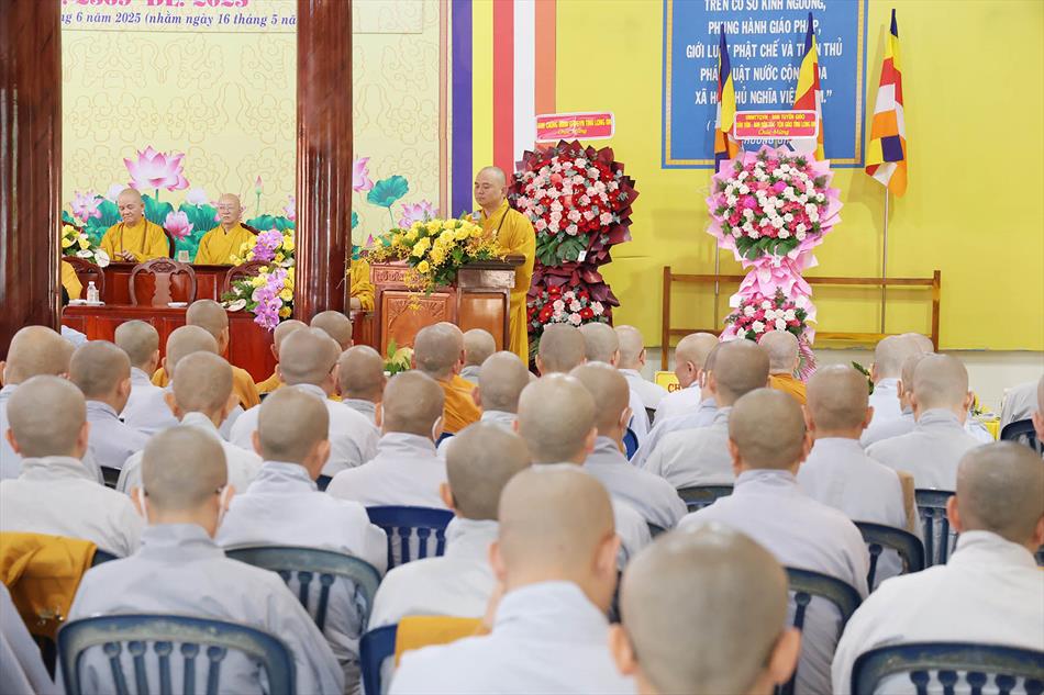 Lễ tổng khai giảng khoá an cư kiết hạ của Phật giáo Long An năm 2025 Lễ tổng khai giảng khoá an cư kiết hạ của Phật giáo Long An năm 2025