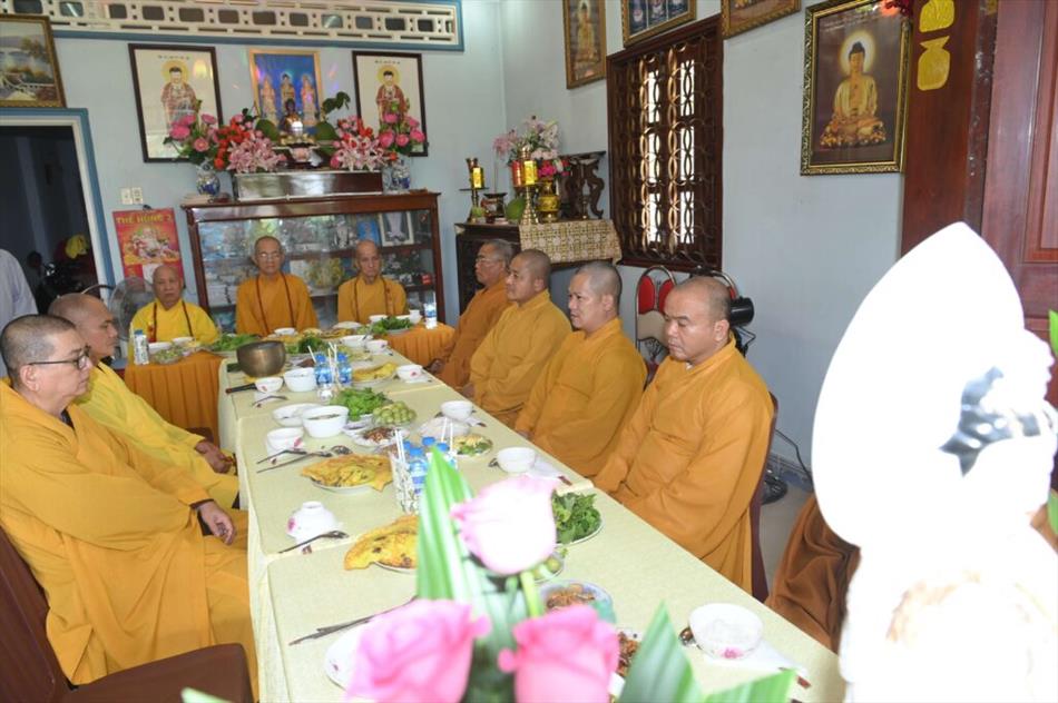 Lễ trai tăng cầu an & cầu siêu tại gia đình Phật tử Thiện Tâm – Diệu Thanh