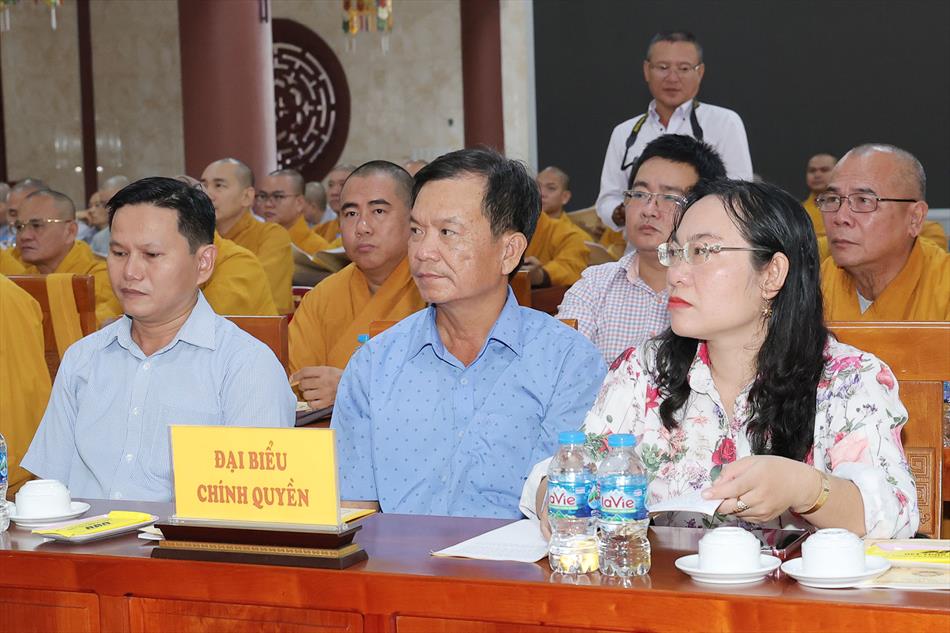 1 ĐẠI BIỂU THAM DỰ 1 ĐẠI BIỂU THAM DỰ